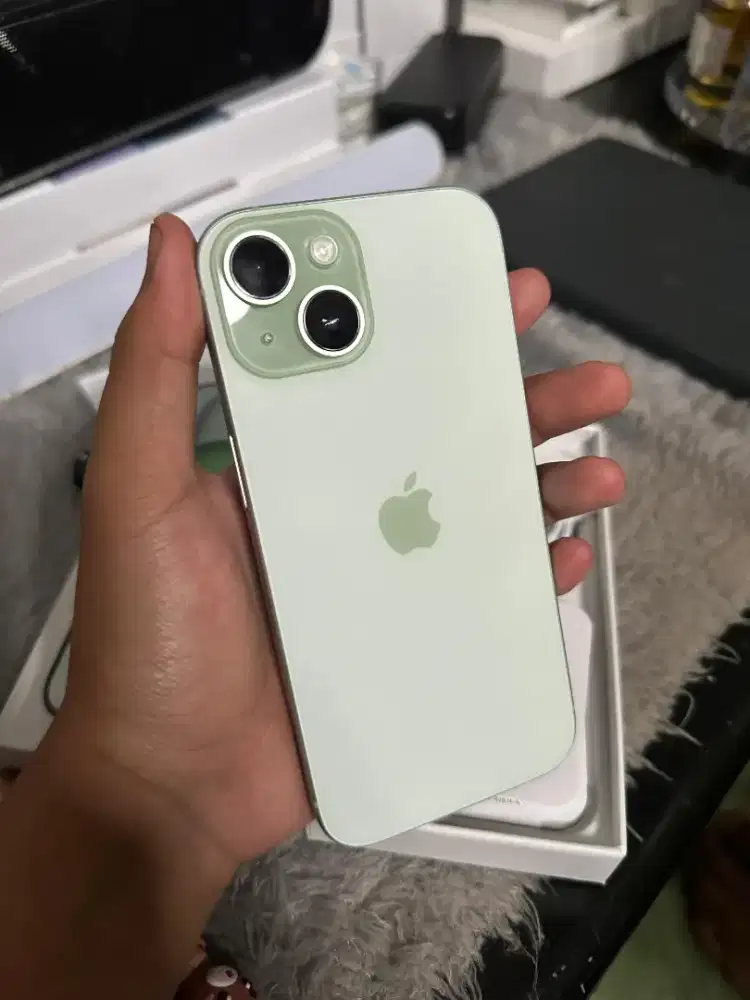 Iphone 15 128 fullset no minus