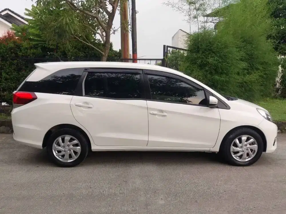 Honda mobilio e cvt at 2016