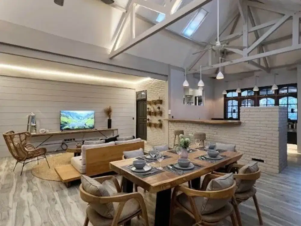 5 Bedroom Villa for sale in Kerobokan, Bali