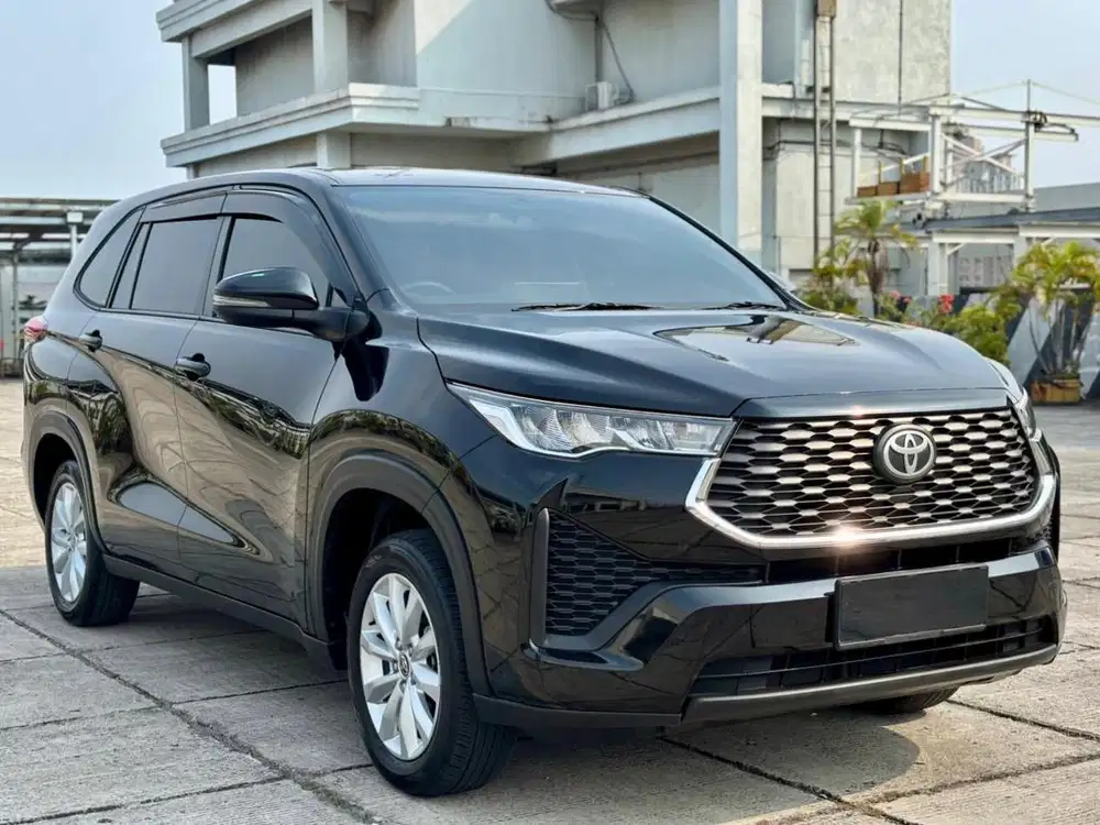 [LOW KM 15.000] INNOVA ZENIX V CVT BENSIN 2025 HITAM NIK 2024 HYBRID