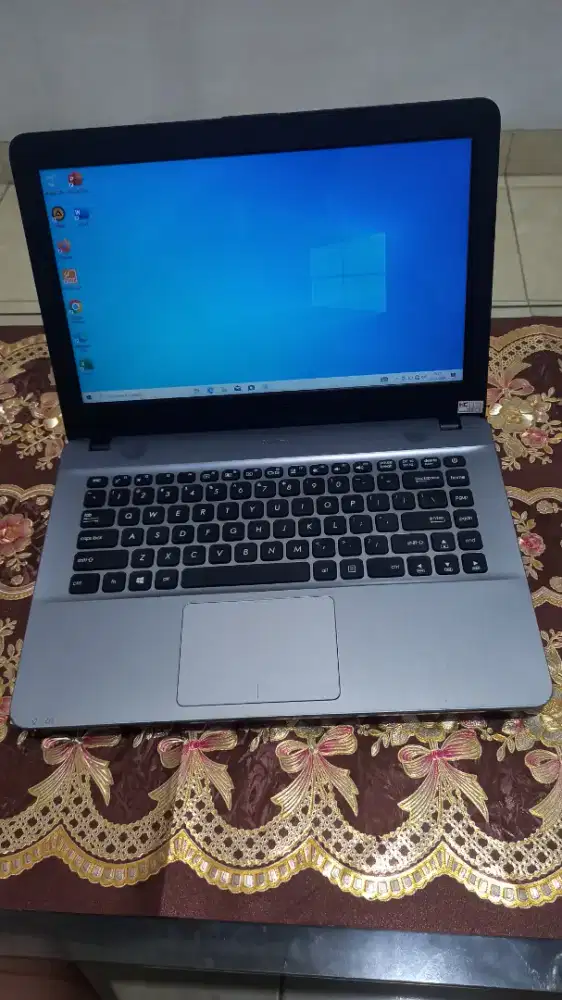 Laptop asus x451mar