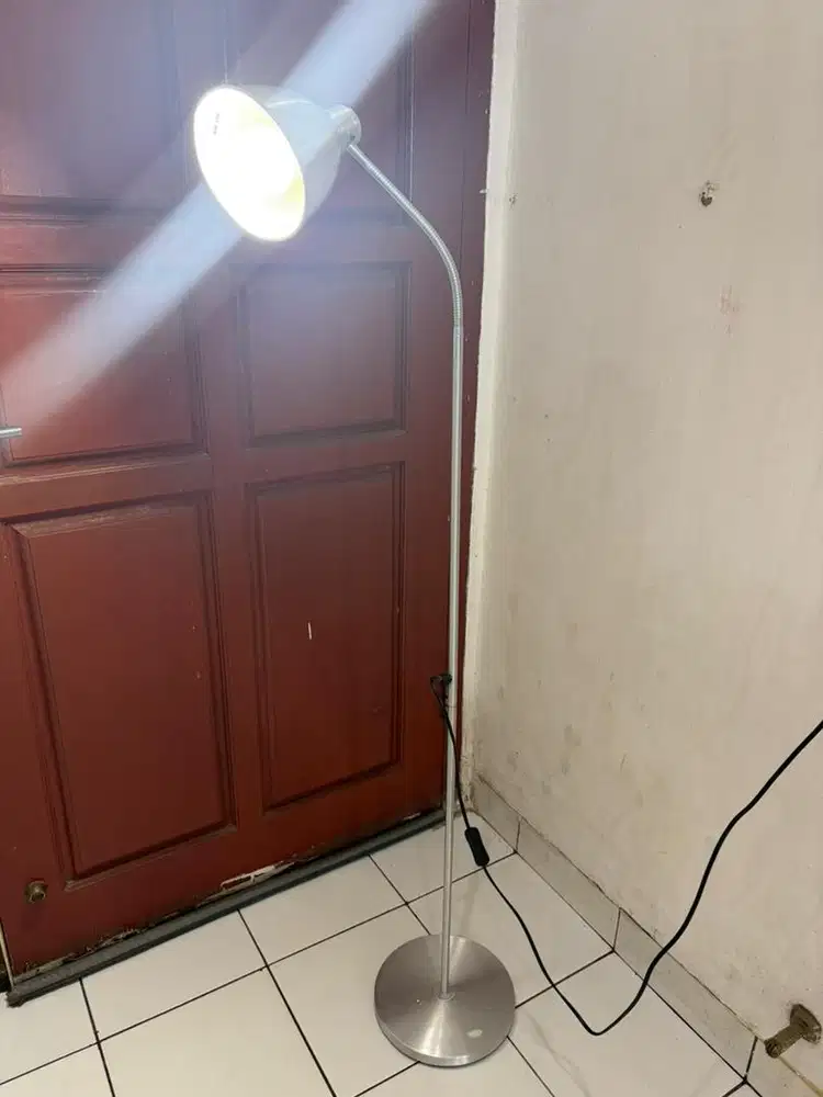 Lampu Lersta standing IKEA