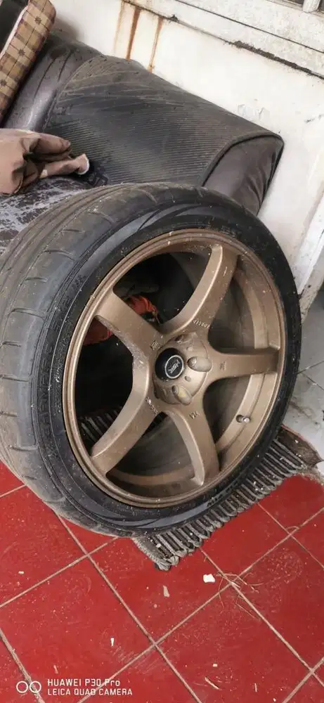 Velg HSR Tendon R 18 like new + ban sx2 tebal