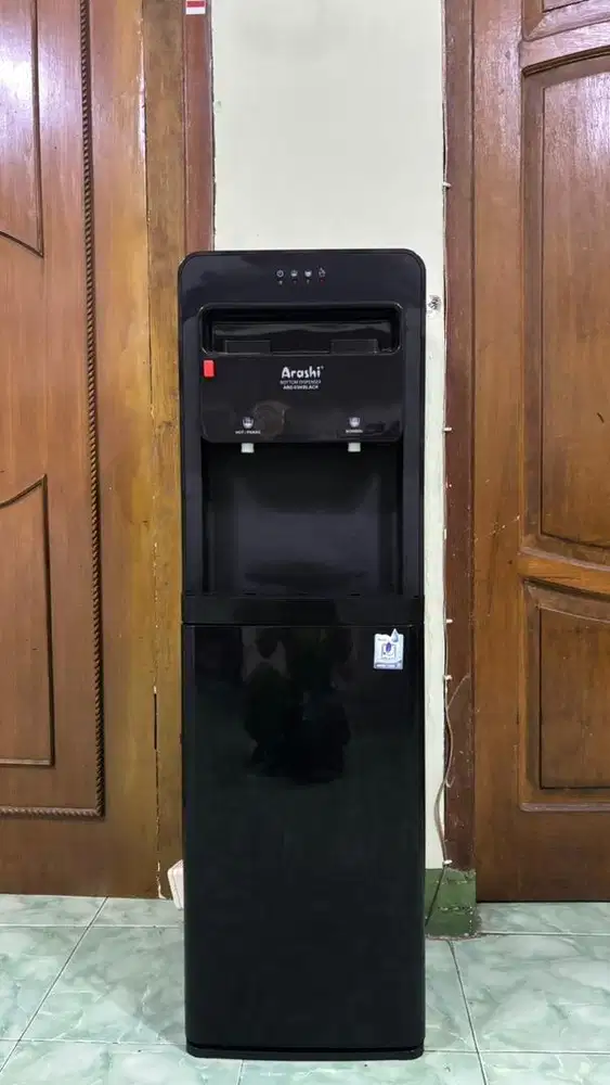 Arashi Bottom Dispenser