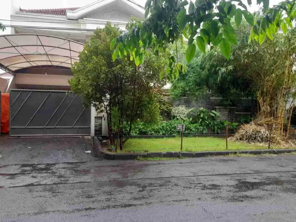 Disewakan Rumah di Surabaya Pusat.