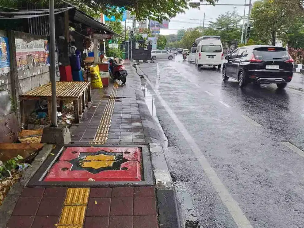 TANAH PINGGIR JALAN DEKAT TSM IMAM BONJOL DENPASAR BALI