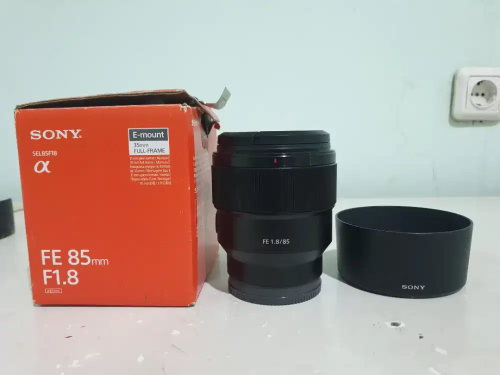 Sony 85mm F1.8 FE