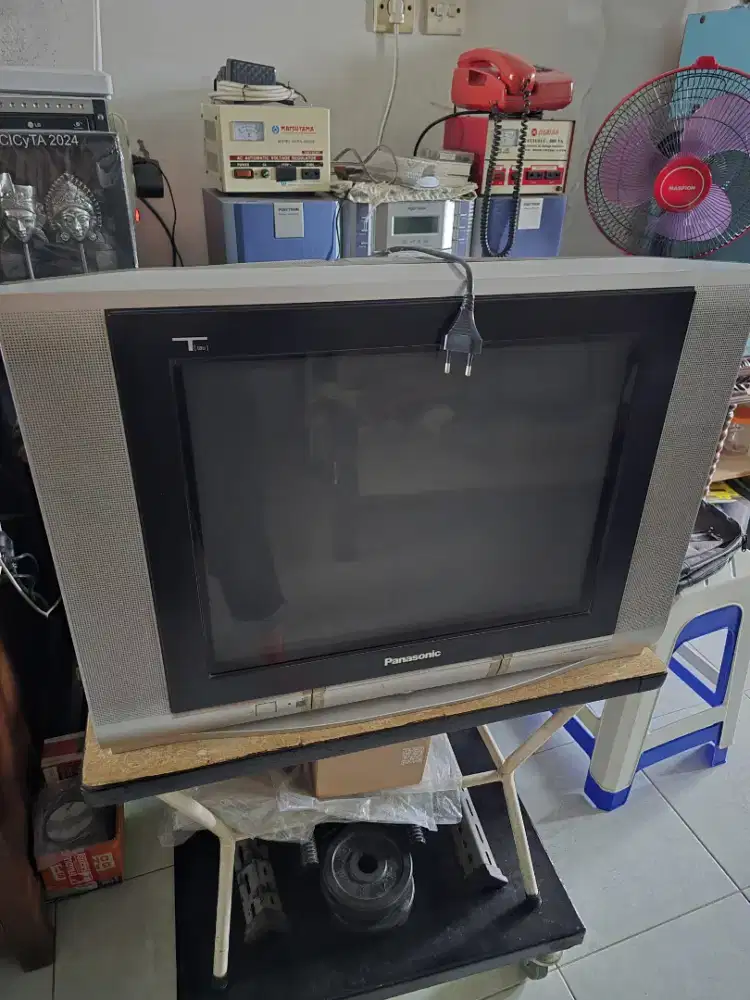 Panasonic TV Tabung 21