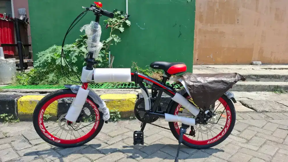 Sepeda lipat Evergreen 20 inch