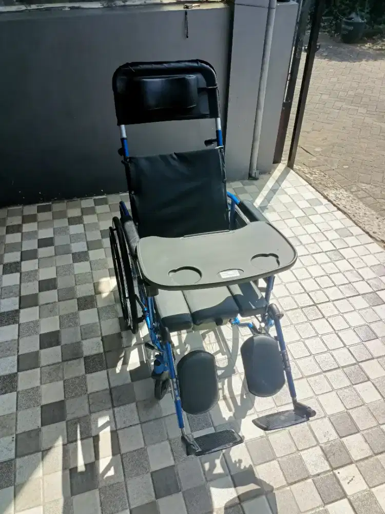 Kursi roda Avico 4 in 1