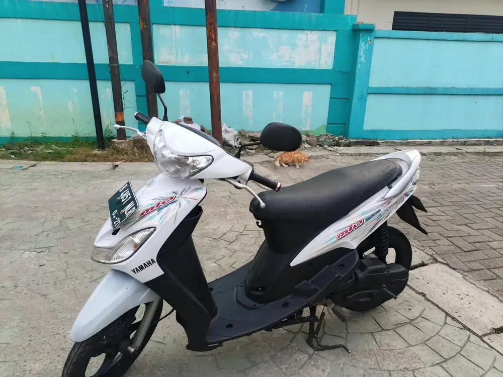 Yamaha Mio smail 2011 stater tokcer halus mulus terawat