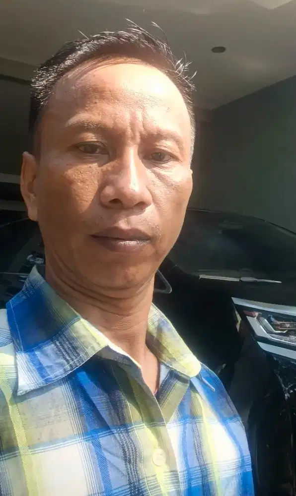 Sedang cari kerja supir pribadi