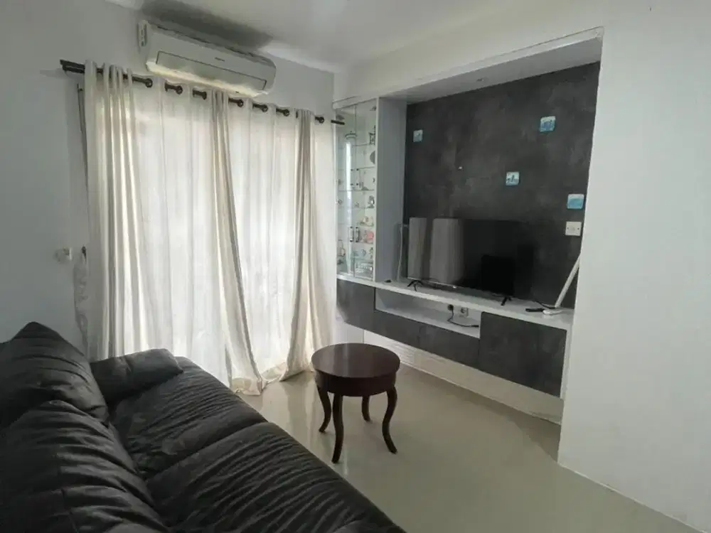 DISEWAKAN APARTEMEN THAMRIN City Cosman 3BR