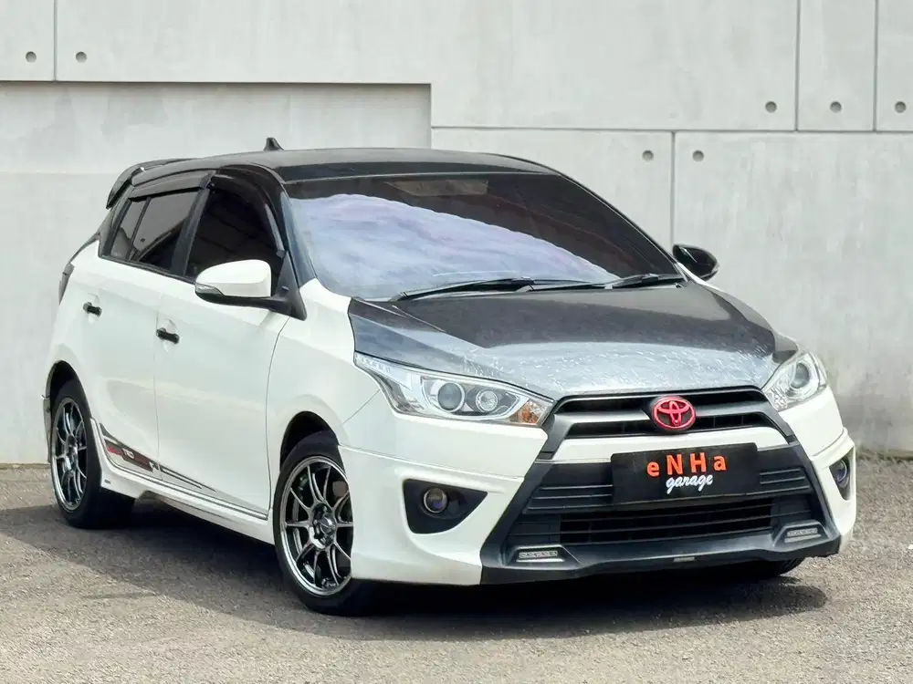 Toyota YARIS TRDs 1.5 A/T 2014.. eNHa garage Semarang.