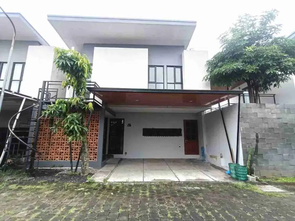 rumah cantik cluster nyaman dekat Alana hotel Solo