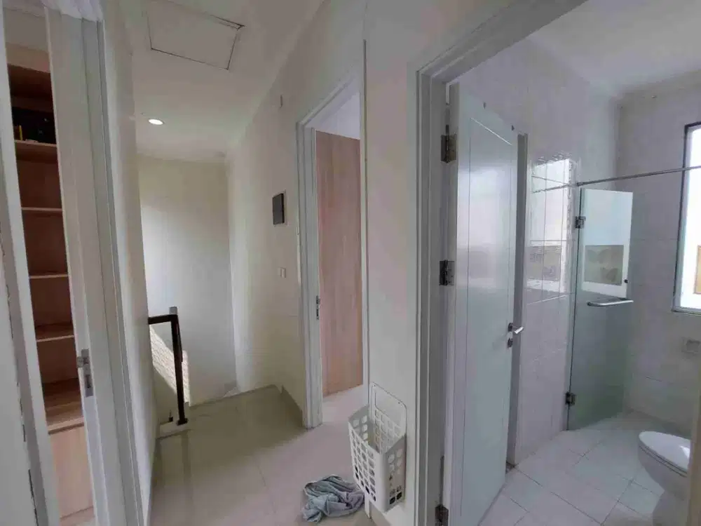 Dijual rumah di cluster Lasaine jakarta garden city