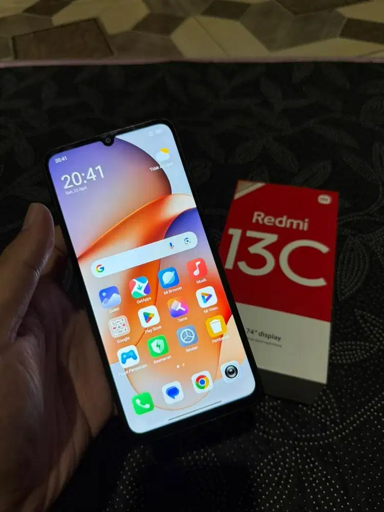 Redmi 13C 6/128 gb