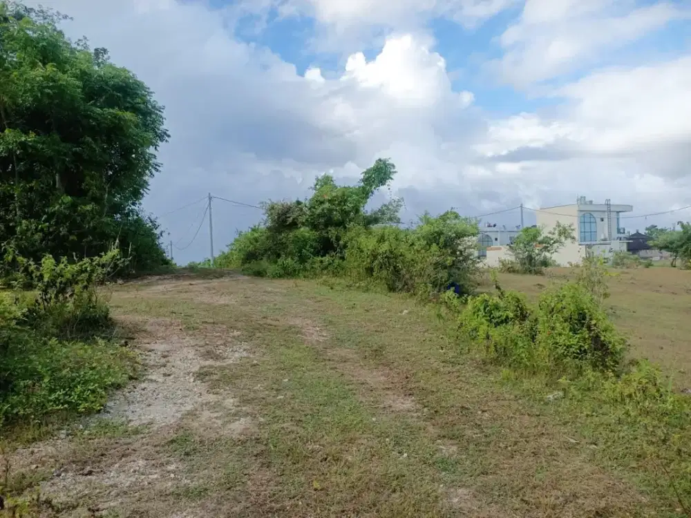 Tanah Area Villa di Sawangan Bali, View Laut & Dekat Golf