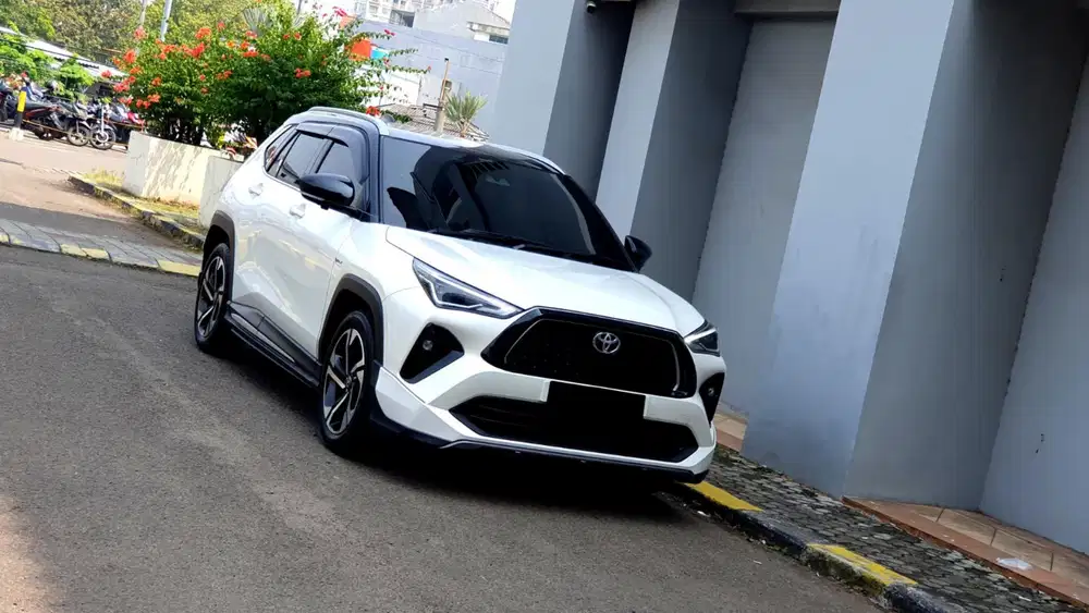 [ ANTIK LOW KM ] Toyota Yaris Cross HEV 1.5 GR Hybrid TSS AT 2024/2025