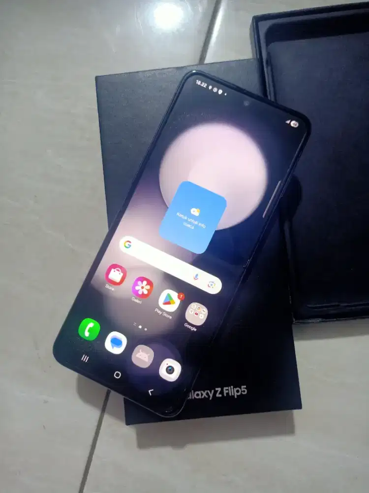 Samsung Galaxy Z Flip5 Ram 8Gb/512Gb