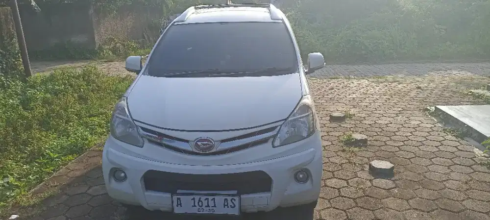 Xenia R Sporty AT 2015