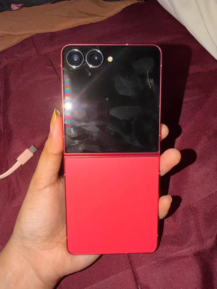 Samsung Galaxy Z Flip 7 12/256GB