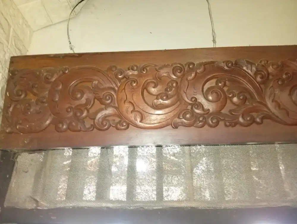 LIST PLANG KUSEN DALAM KAYU UKIR JATI LAMA DAN ASLI 100%