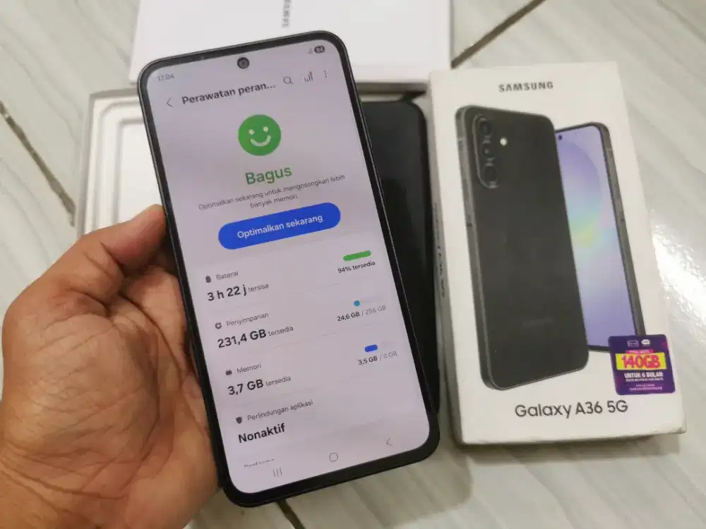 Samsung A36 5G
Ram 8/256