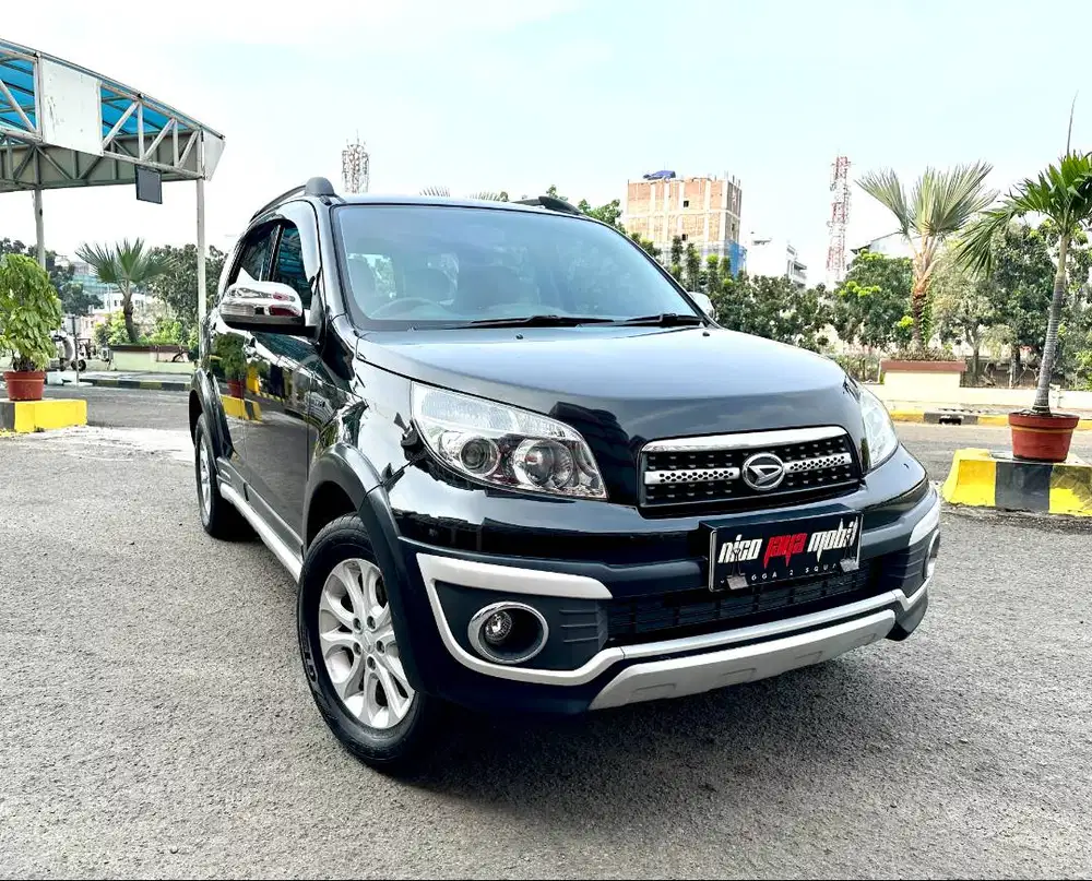 Daihatsu Terios TX Adventure 2014 Automatic Tangan Pertama dari BARU