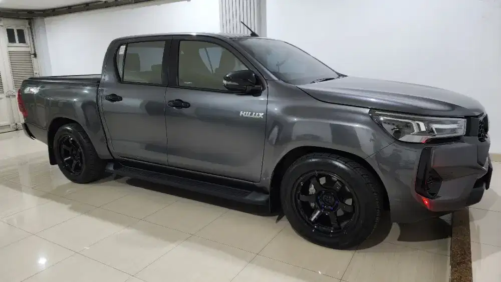 Toyota HILUX 2.4 Diesel D Cab 4x4 Thn 2024