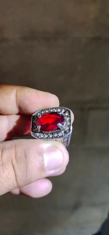 Natural Ruby Origin Mozambiq Est Dim 18X13mm Pigeon Blood Loop Clean