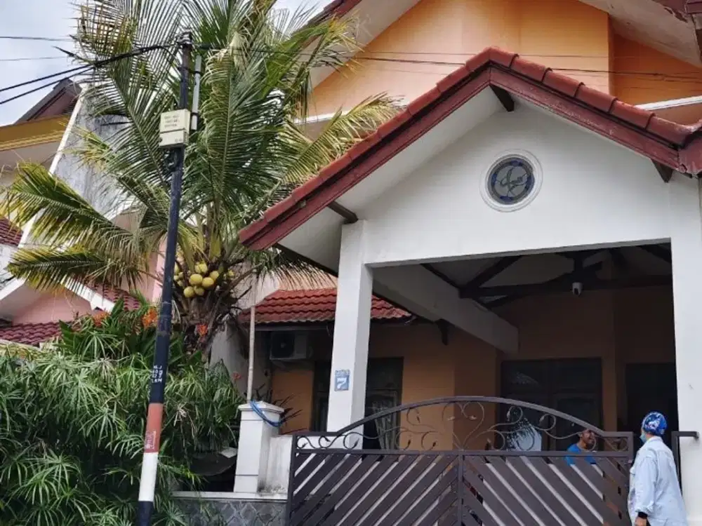 Dijual Rumah Selangkah ke Unmer dan Mall di Bukit Dieng Malang