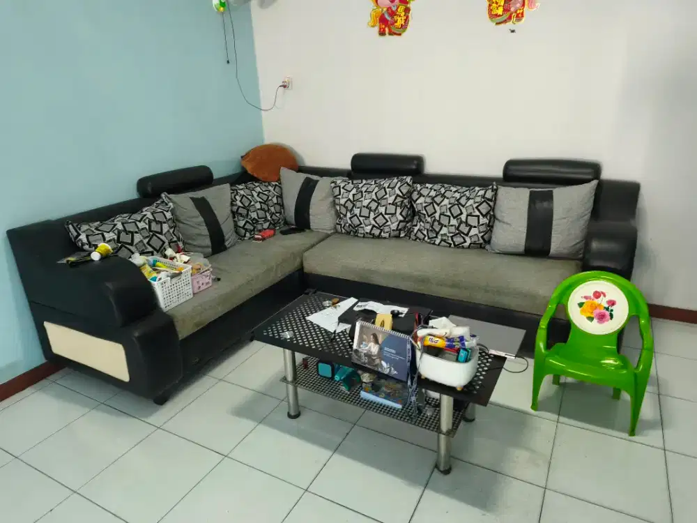 Sofa Little L masih bagus