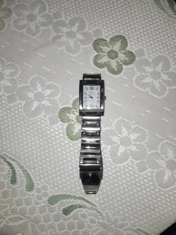 Dijual Jam Tangan Wanita Alexandre Christie  Original