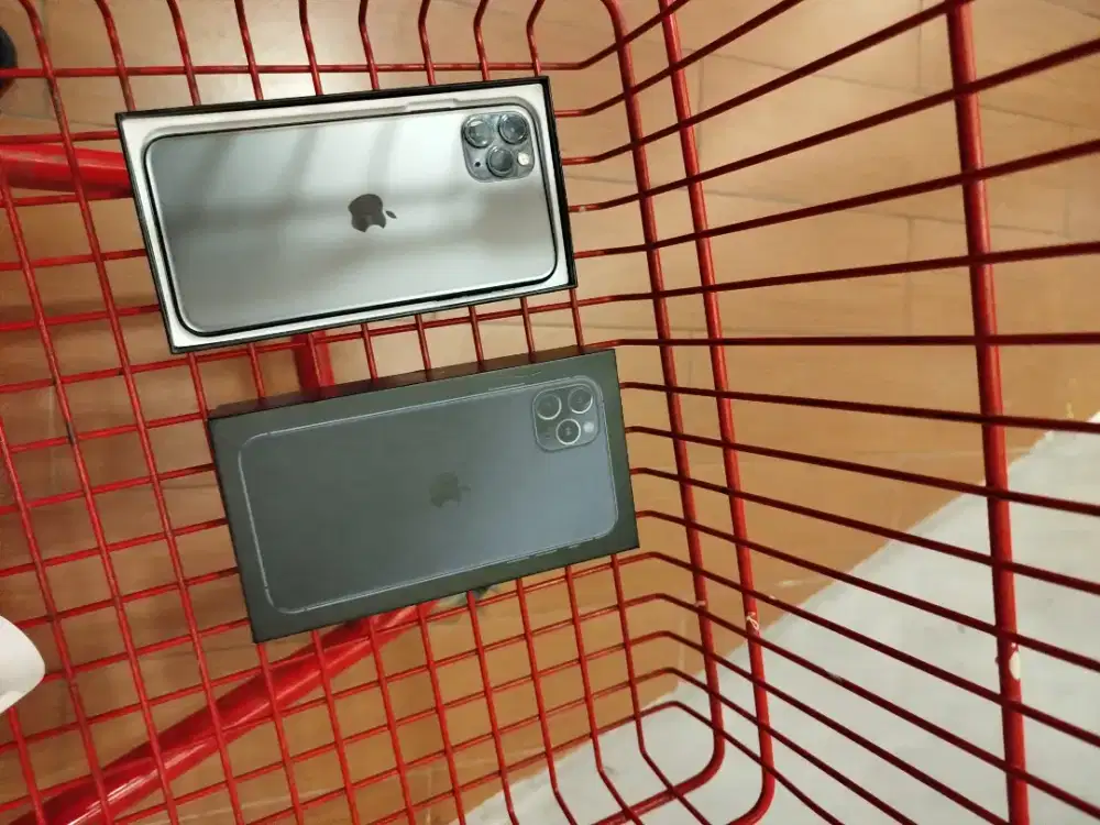 iPhone 11 pro max 512gb intinya ada baru