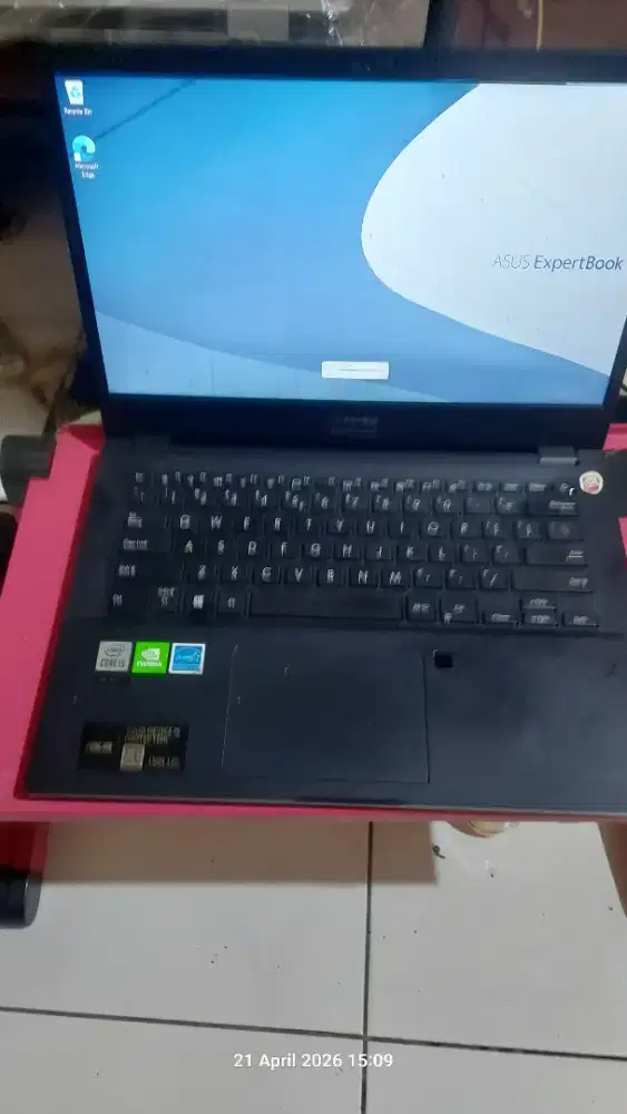 Asus Expertbook i5 10210 nVidia