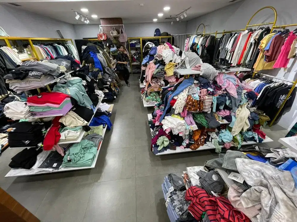 Di cari buat live tiktok dan akun jualan shoppe