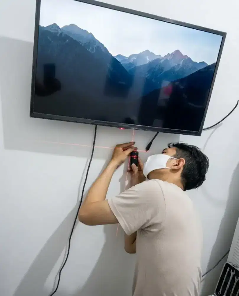 PEMASANGAN BRACKET TV RUMAH ATAU KANTOR