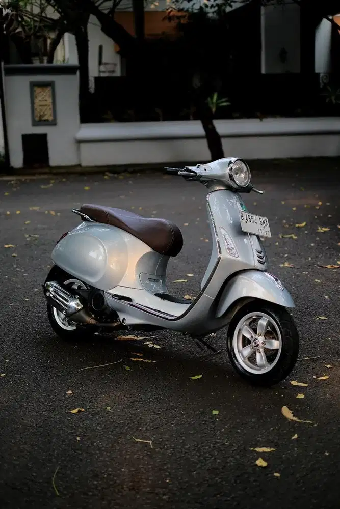 PIAGIO VESPA MATIC PRIMAVERA 150 IGET TAHUN 2017