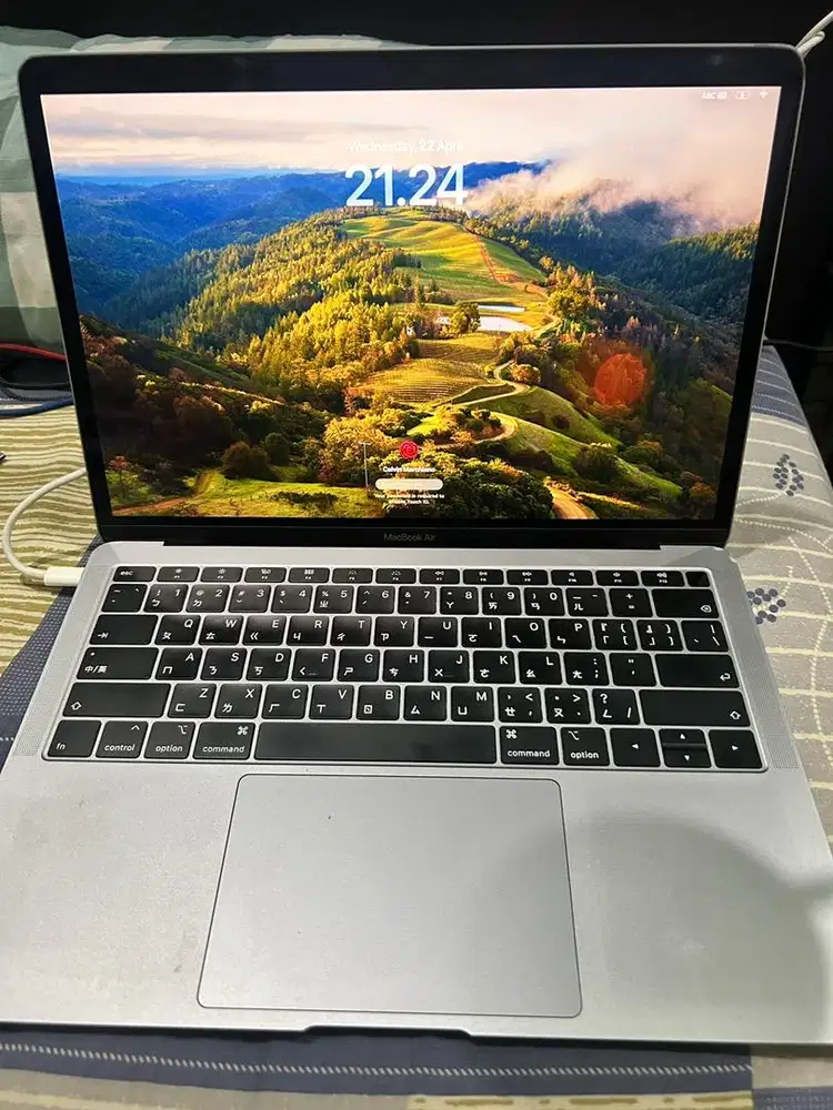 MacBook Air 2019 8/256 GB