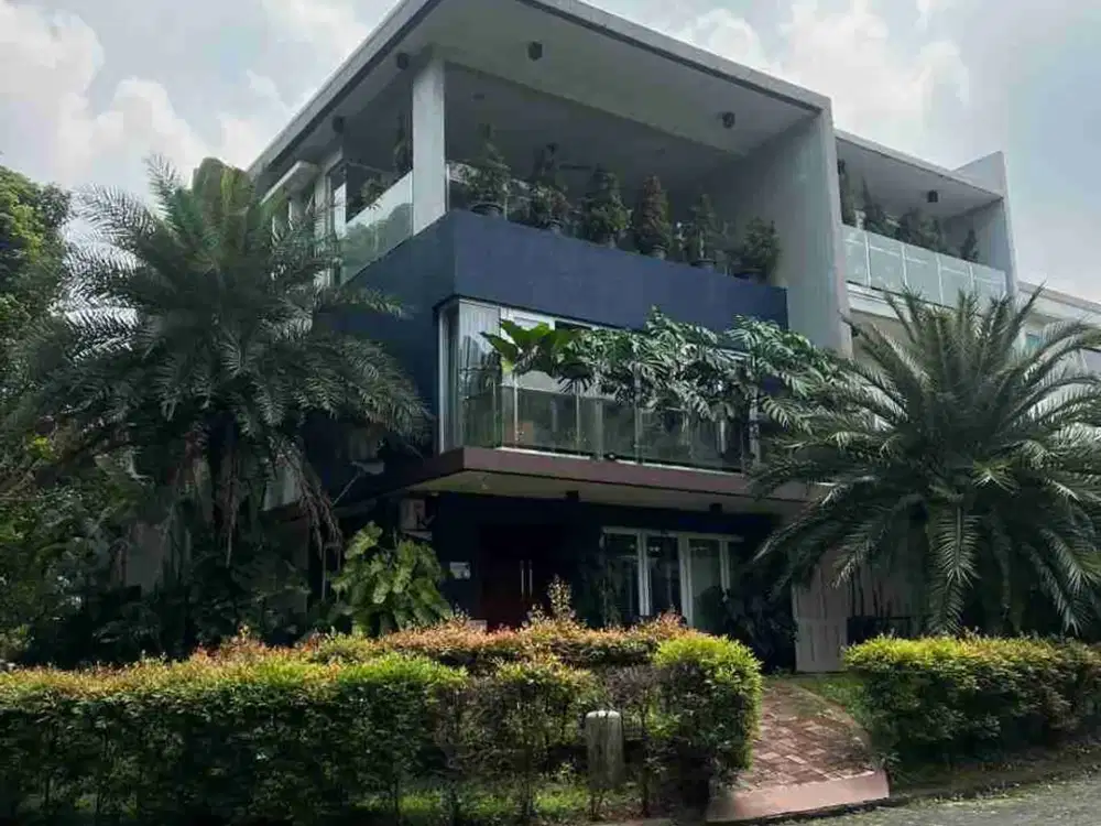 Rumah Modern Design 3 Lantai Lingkungan Asri Delatinos BSD city