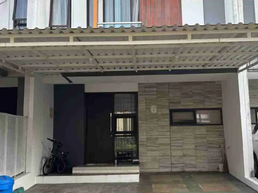 Rumah Standard Rapih Halaman Belakang Delatinos BSD city