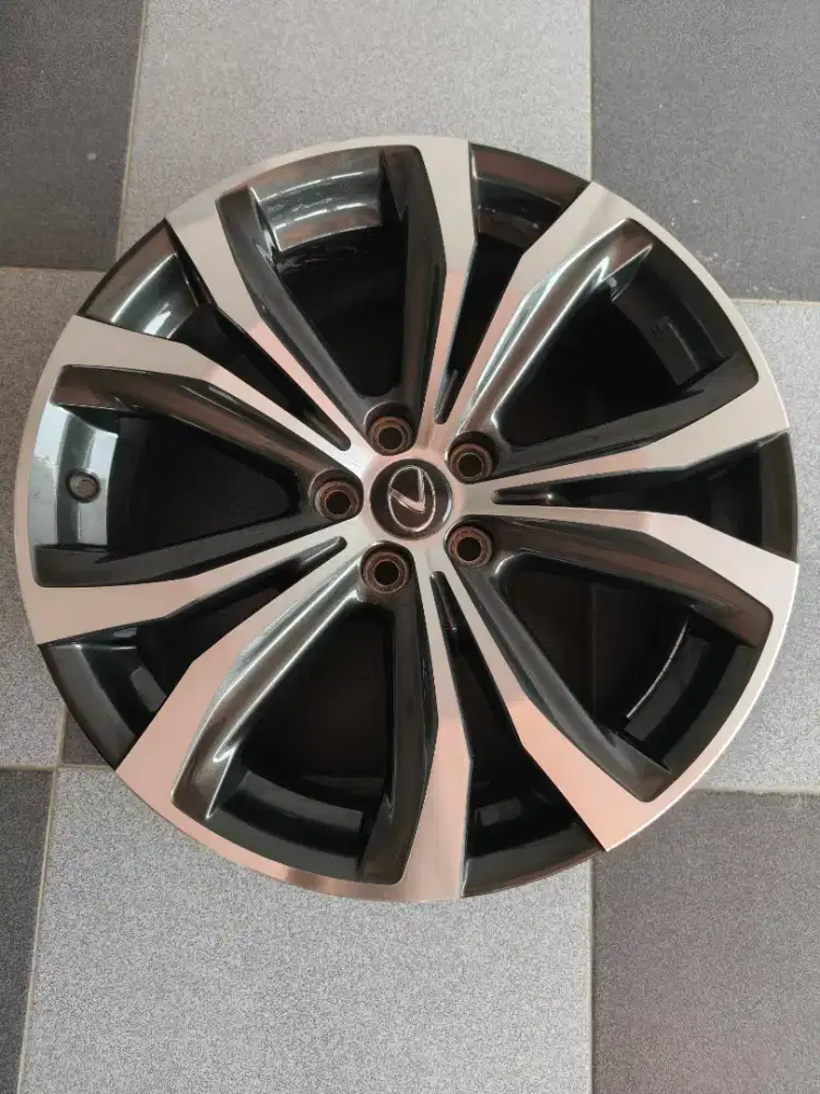 Velg Lexus Rx300 Luxury