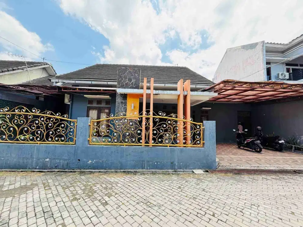 rumah barat pondok asalam solo