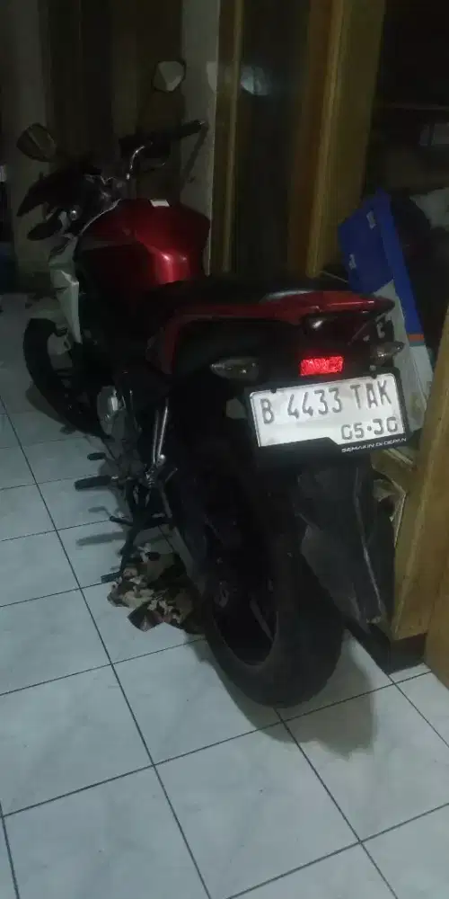 YAMAHA VIXION NEW 2014 TANGAN1 99% FULL ORIGINAL SURAT KOMPLIT