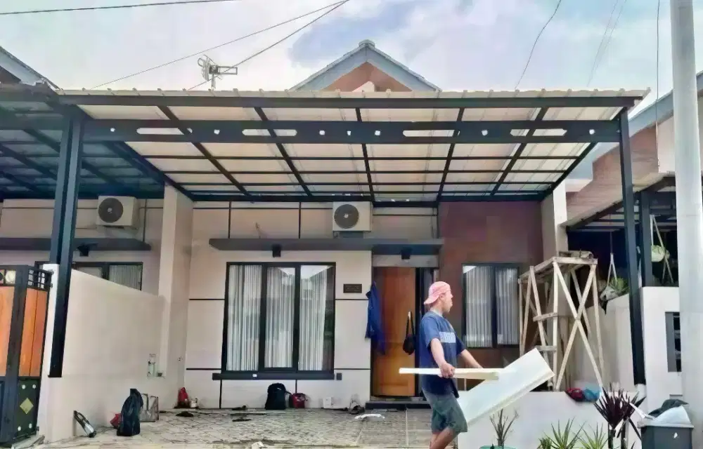 Kanopi baja ringan dan garasi