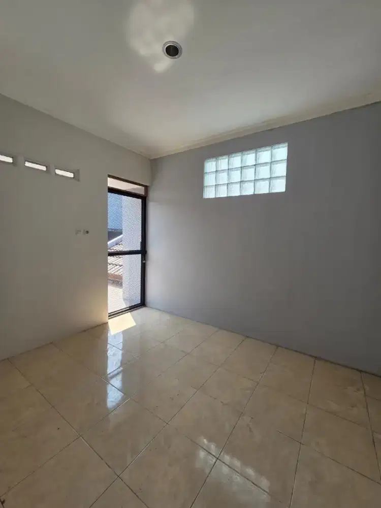 Rumah Taman Kopo Indah  Bandung Bagus Minimalis