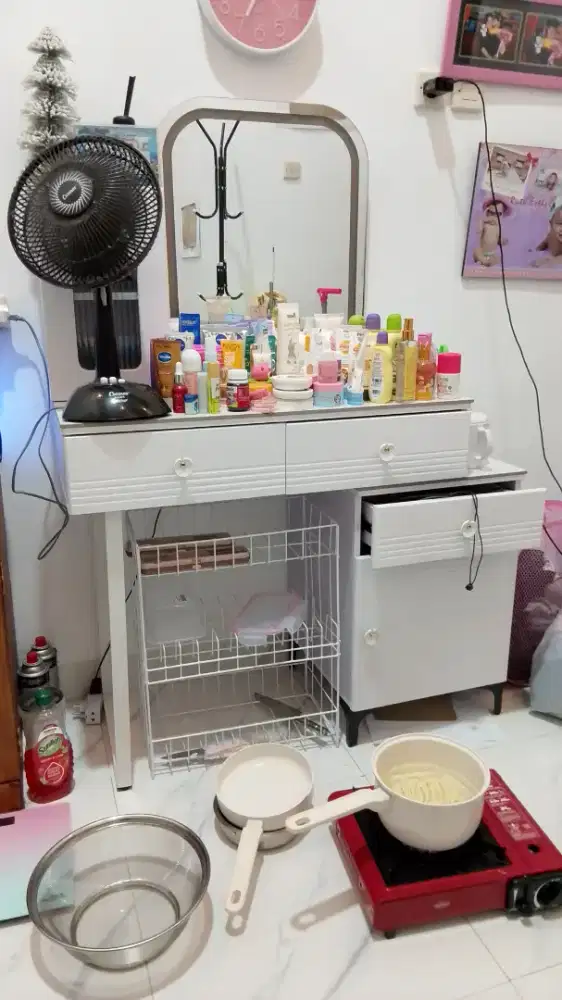 Dijual meja rias premium