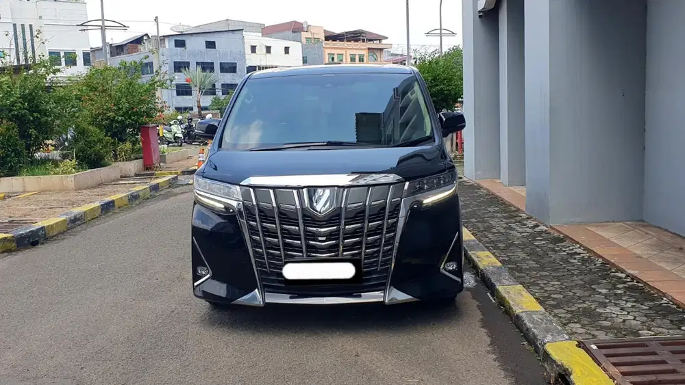 Toyota alphard g atpm tss 2022 hitam sunroof pilotseat