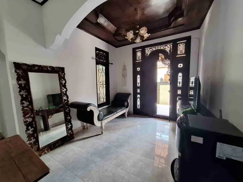 Rumah Sewa 2 BR di Kerobokan Kuta Utara